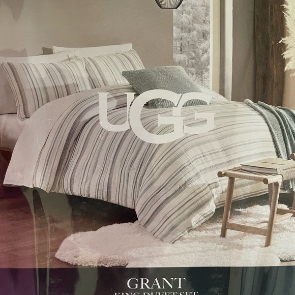 UGG Bedding Ugg Grant King Duvet Set Duvet 2 Shams Poshmark